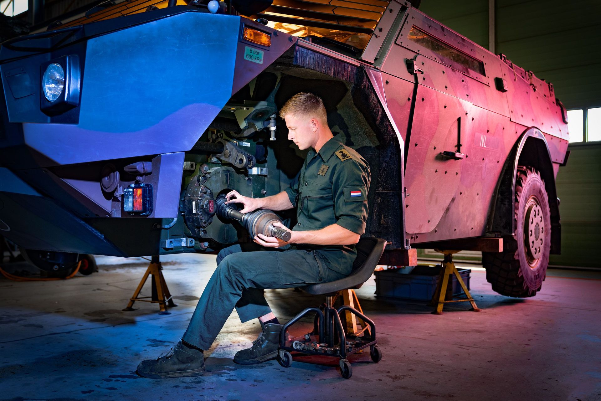 militair aan het werk